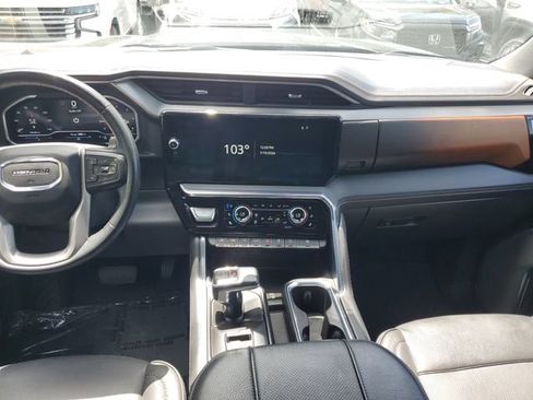 Used 2023 GMC Sierra 1500 Denali w/ Technology Package AWD/4WD image 14