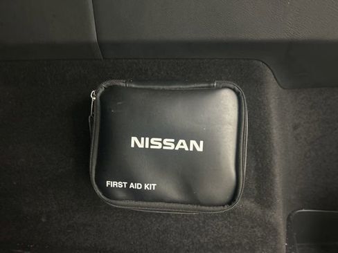 Used 2021 Nissan Rogue SV image 27