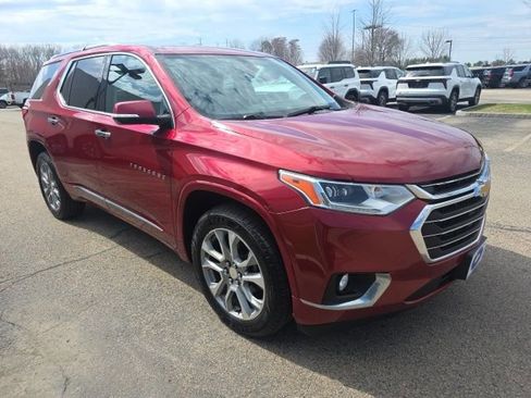 Used 2018 Chevrolet Traverse Premier image 5