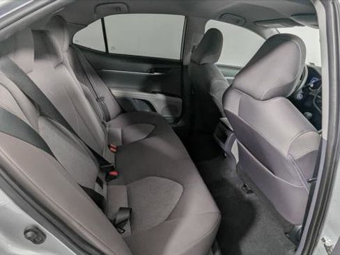Used 2023 Toyota Camry LE image 21