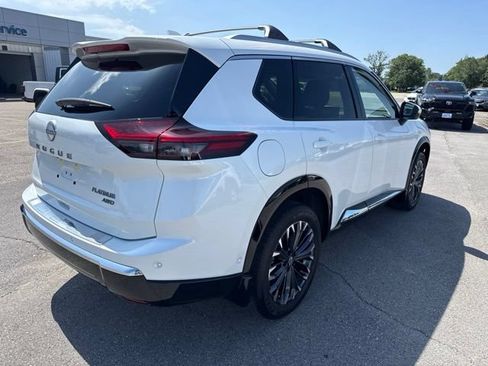Used 2026 Nissan Rogue Platinum w/ Platinum Premium Package AWD/4WD image 9