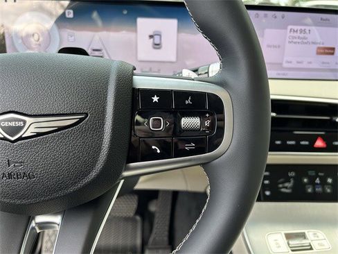 New 2026 Genesis GV70 2.5T Select image 28