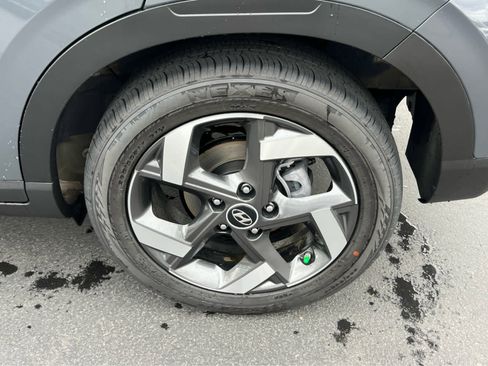 Certified 2026 Hyundai Venue SEL image 14