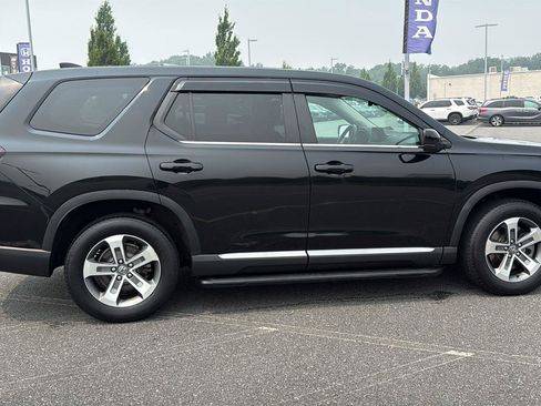 Used 2024 Honda Pilot EX-L image 4