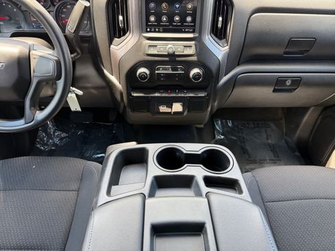 Used 2019 Chevrolet Silverado 1500 Custom w/ Custom Value Package RWD image 16