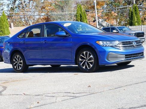 Used 2024 Volkswagen Jetta S image 8