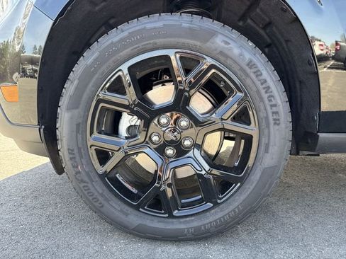 New 2025 Ford Maverick XLT w/ Black Appearance Package AWD/4WD image 10
