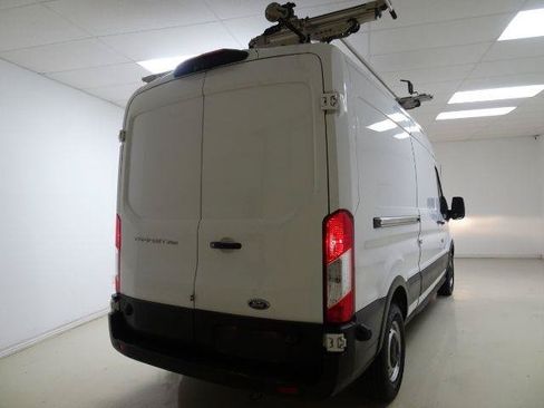 Used 2019 Ford Transit 250 148 Medium Roof RWD image 10