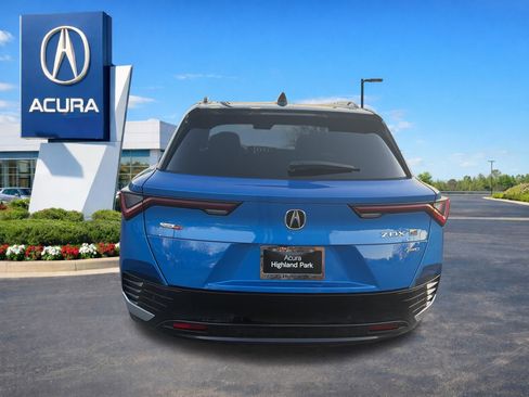 Used 2024 Acura ZDX Type S image 8