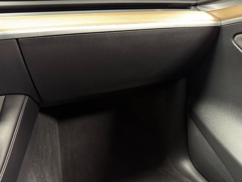 Used 2023 Tesla Model Y Performance AWD/4WD image 22