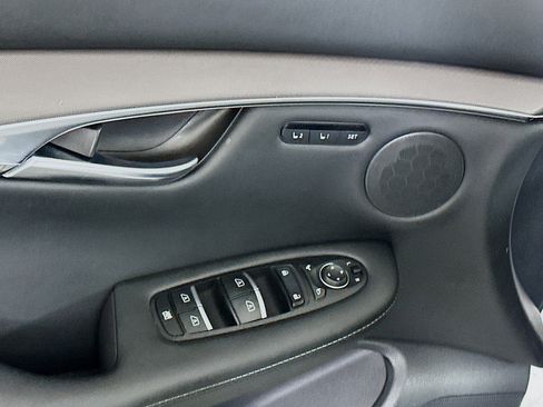 Used 2023 INFINITI QX50 Luxe image 15