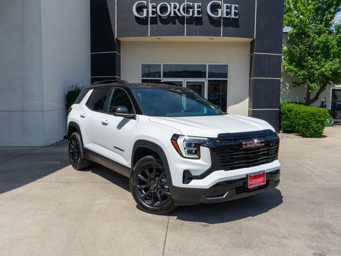 New 2026 GMC Terrain Elevation w/ Elevation Premium Package image 1