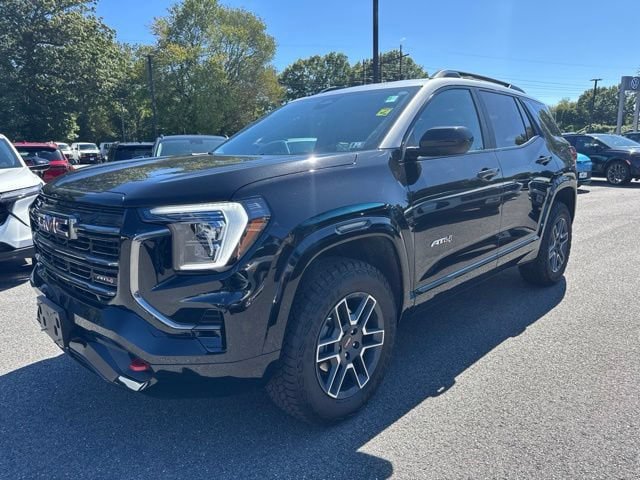 Used 2026 GMC Terrain AT4 w/ LPO, Floor Liner Package AWD/4WD image 2