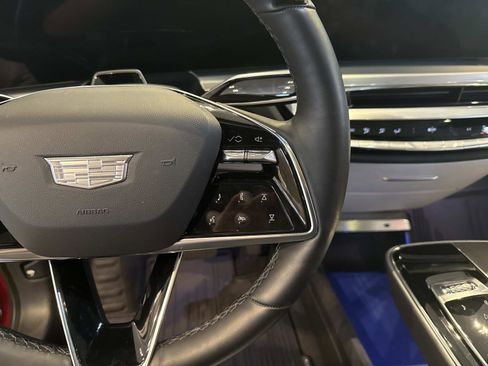 New 2025 Cadillac Lyriq Luxury image 30