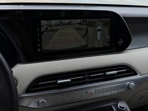 Used 2020 Hyundai Palisade Limited FWD image 7