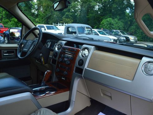 Used 2009 Ford F150 Lariat AWD/4WD image 22