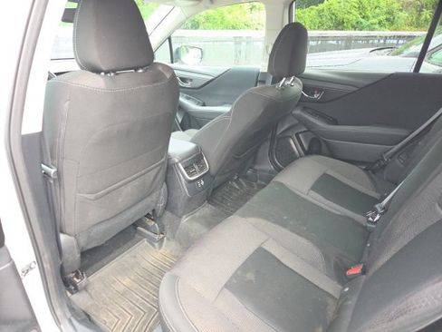 Used 2023 Subaru Outback Premium AWD/4WD image 11
