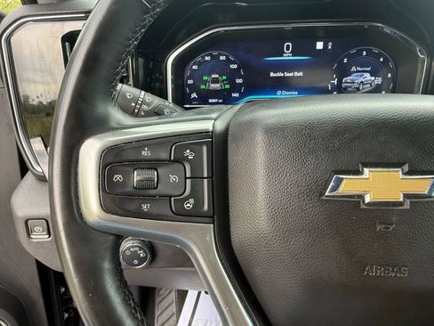 Used 2023 Chevrolet Silverado 1500 LT AWD/4WD image 29