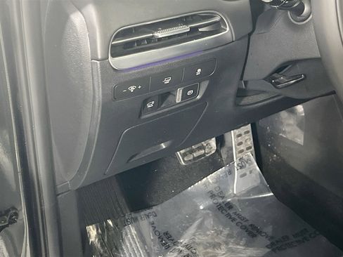 Used 2024 Hyundai Palisade Calligraphy image 10