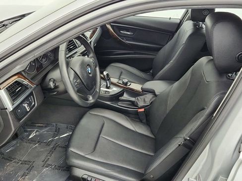 Used 2017 BMW 320i Sedan image 21