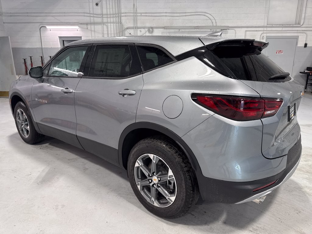 New 2026 Chevrolet Blazer LT FWD image 40