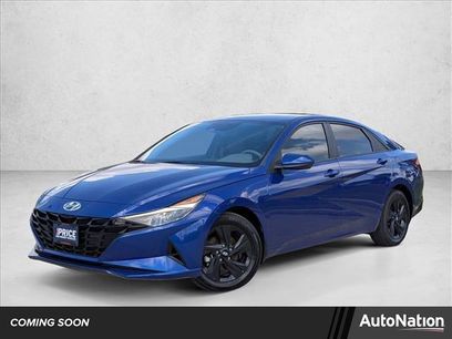 Used 2023 Hyundai Elantra SEL