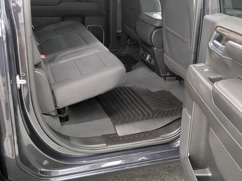 Used 2023 Chevrolet Silverado 1500 LT AWD/4WD image 20