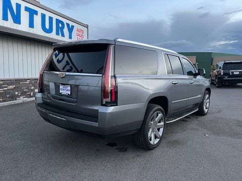 Used 2019 Cadillac Escalade ESV Luxury image 12