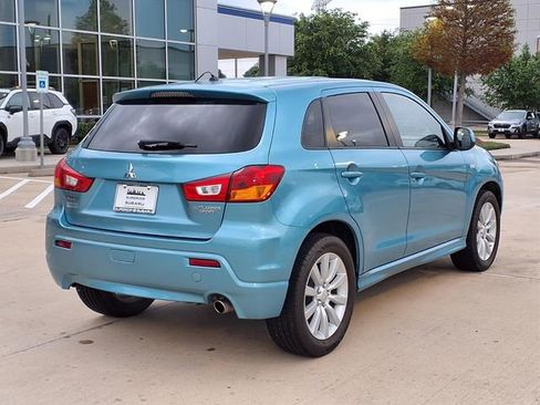 Used 2011 Mitsubishi Outlander Sport SE FWD image 4