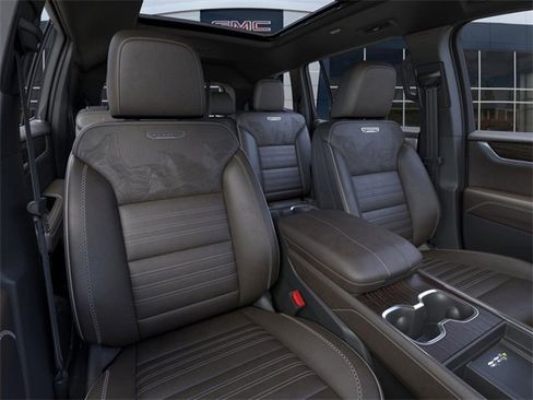 New 2026 GMC Acadia Denali Ultimate w/ LPO, Floor Liner Package image 16