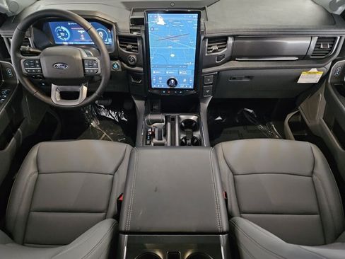 New 2025 Ford F150 Lightning Flash AWD/4WD image 28