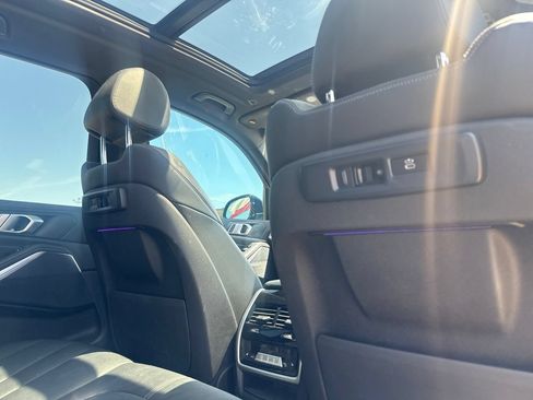 Used 2020 BMW X5 xDrive40i w/ M Sport Package AWD/4WD image 27