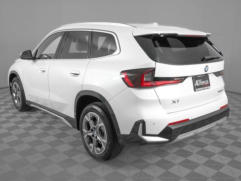 Used 2025 BMW X1 xDrive28i image 7