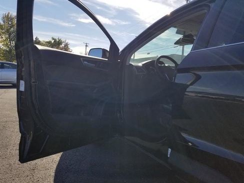 Certified 2024 Ford Edge SEL image 10