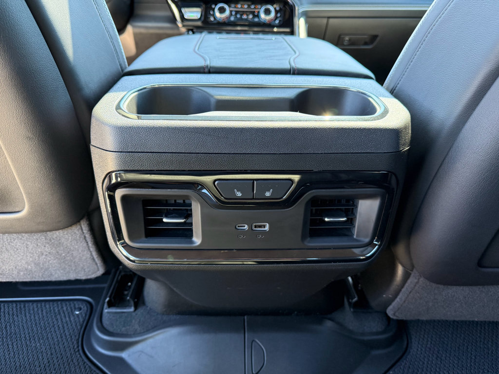 Used 2025 GMC Sierra 2500 AT4X AWD/4WD image 31