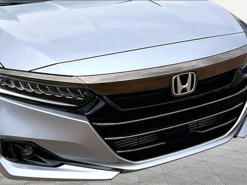 Used 2022 Honda Accord Sport image 30