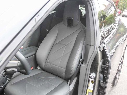 Certified 2023 BMW iX xDrive50 w/ Sport Package AWD/4WD image 25