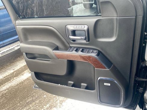 Used 2018 GMC Sierra 2500 SLT w/ Snow Plow Prep Package image 19