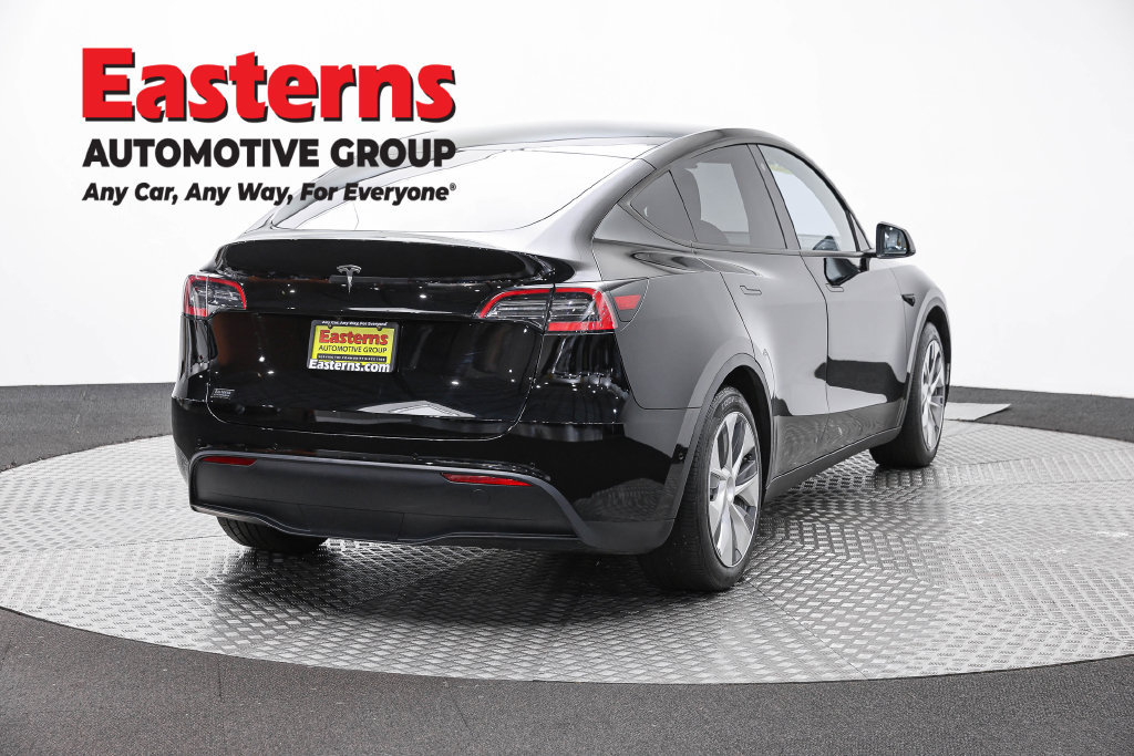 Used 2021 Tesla Model Y Long Range AWD/4WD image 6