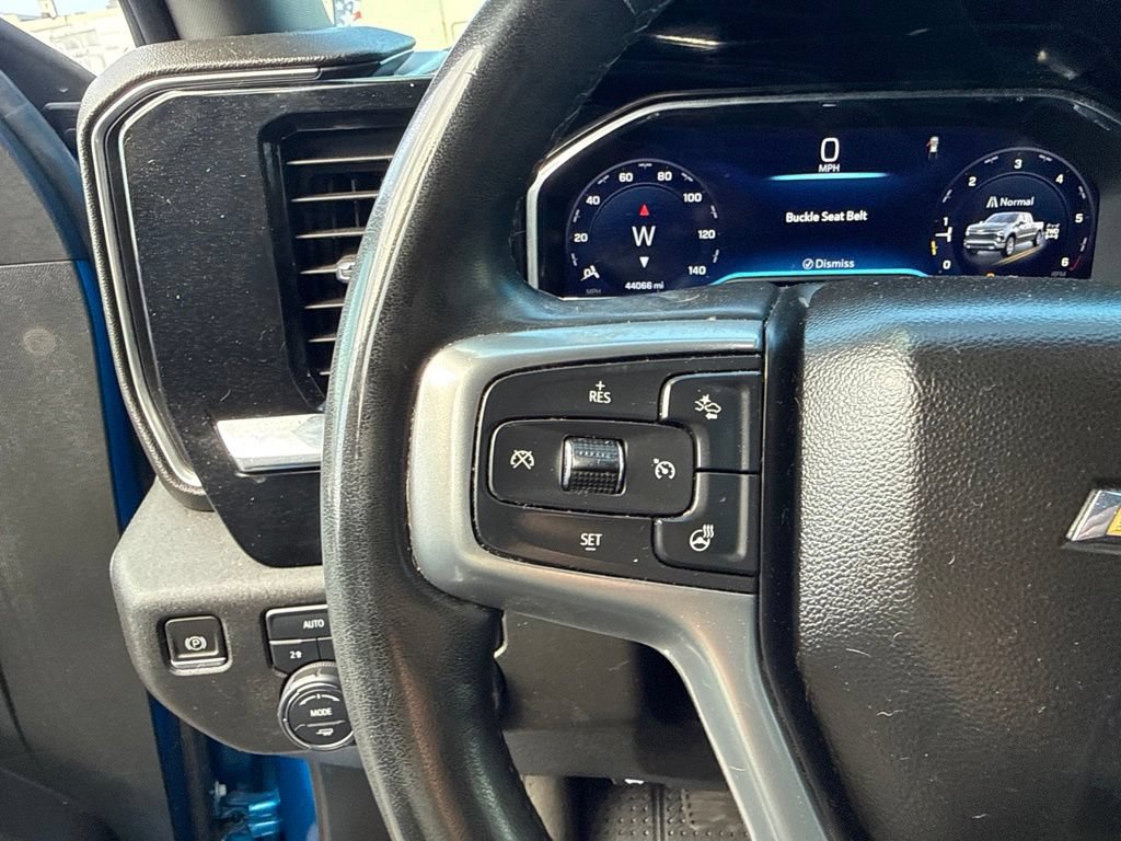 Used 2023 Chevrolet Silverado 1500 LT w/ Protection Package AWD/4WD image 24