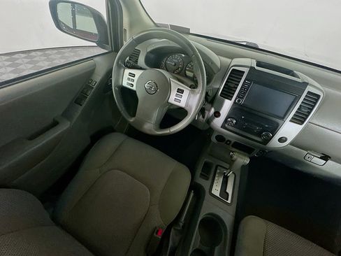 Used 2019 Nissan Frontier SV RWD image 10