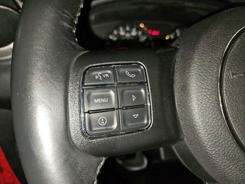 Used 2017 Jeep Wrangler Sport image 19