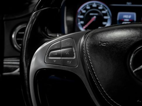 Used 2015 Mercedes-Benz S 63 AMG 4MATIC Sedan image 20