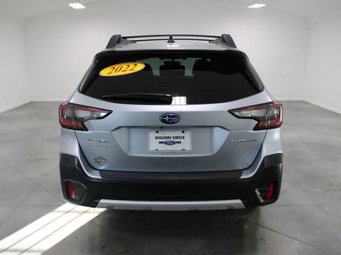 Used 2022 Subaru Outback Limited image 8