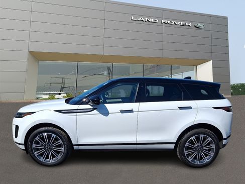 Used 2026 Land Rover Range Rover Evoque S AWD/4WD image 6