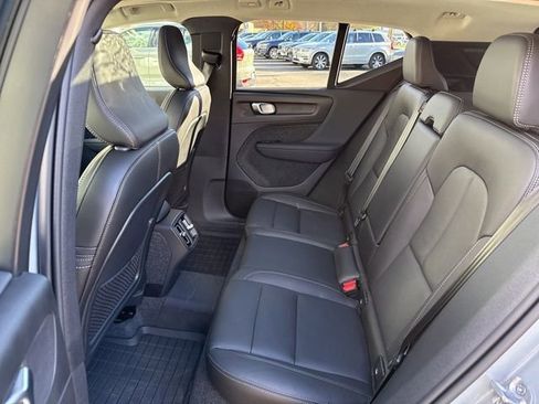 Certified 2025 Volvo XC40 B5 Core w/ Protection Package Premier image 14