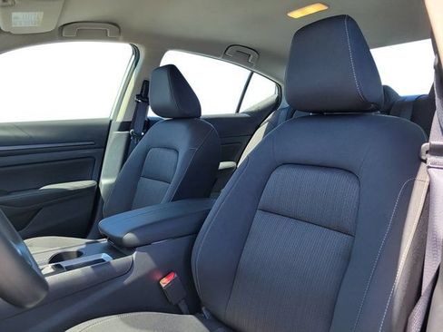 New 2026 Nissan Altima 2.5 SV FWD image 10