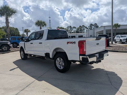 Used 2025 Ford F250 XLT w/ FX4 Off-Road Package AWD/4WD image 5