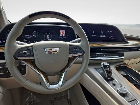 Used 2021 Cadillac Escalade Premium Luxury Platinum AWD/4WD image 22