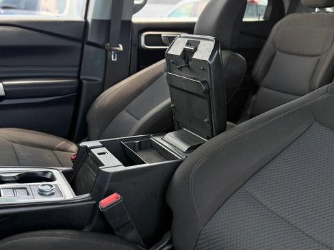 Certified 2023 Ford Explorer XLT AWD/4WD image 18